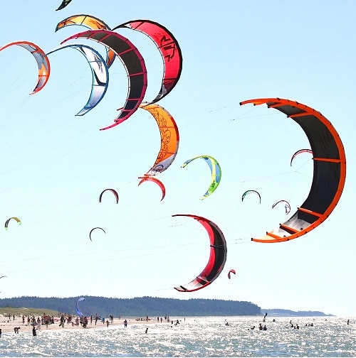 Kiteboarding competition